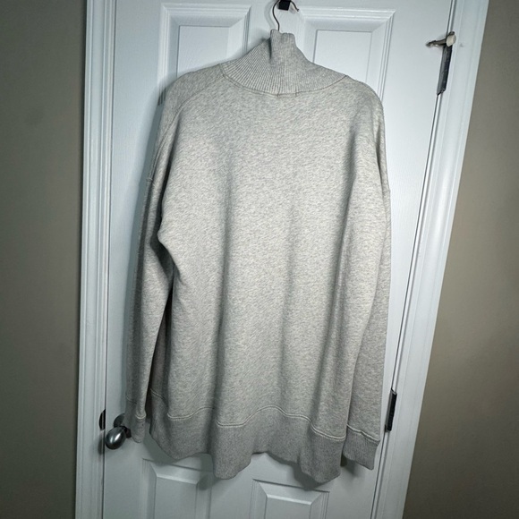 Ralph Lauren Light Gray Turtleneck Sweater - Picture 9 of 9
